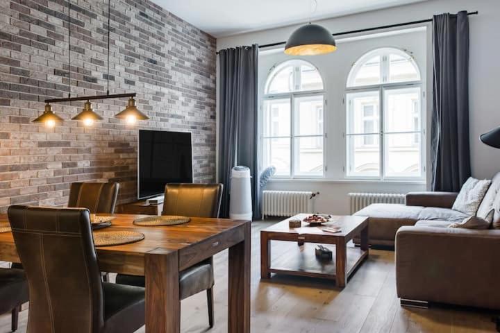 Luxury Apartment At Prague City Centre Andel! エクステリア 写真